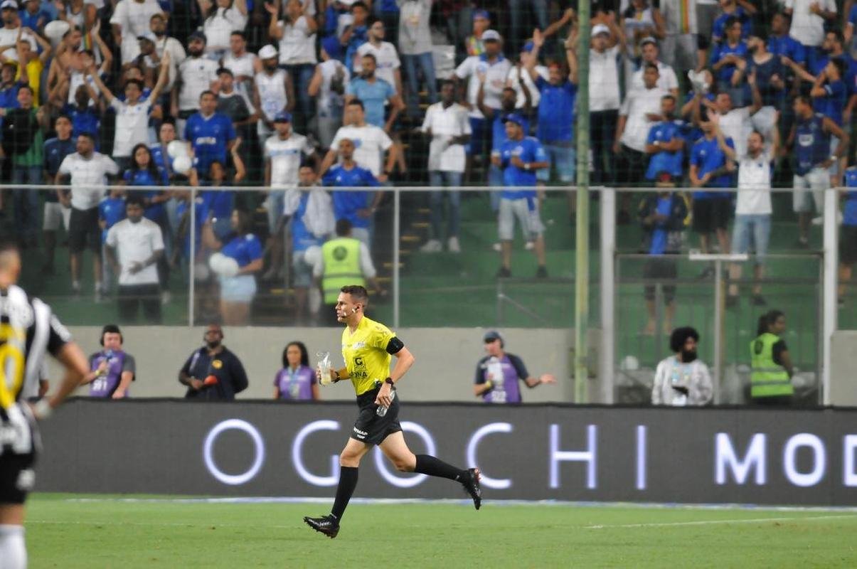 Cruzeiro x Atltico: fotos do clssico no estdio Independncia, em Belo Horizonte, pela quinta rodada do Campeonato Mineiro