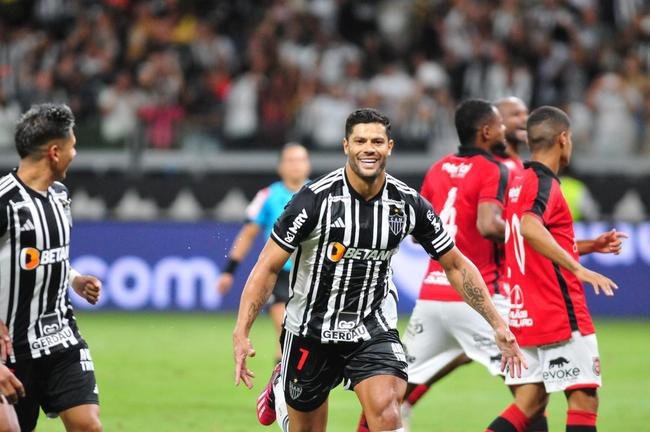 Atltico e Brasil de Pelotas-RS se enfrentaram nesta quarta-feira (12/4), no Mineiro, pela ida da terceira fase da Copa do Brasil