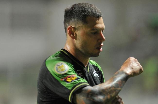 Fotos do jogo entre Amrica e Atltico-GO, no Independncia, em BH, pela 33 rodada do Campeonato Brasileiro de 2021