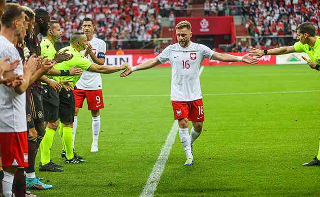 Polnia venceu a Alemanha por 1 a 0 com gol de Jakub Kiwior