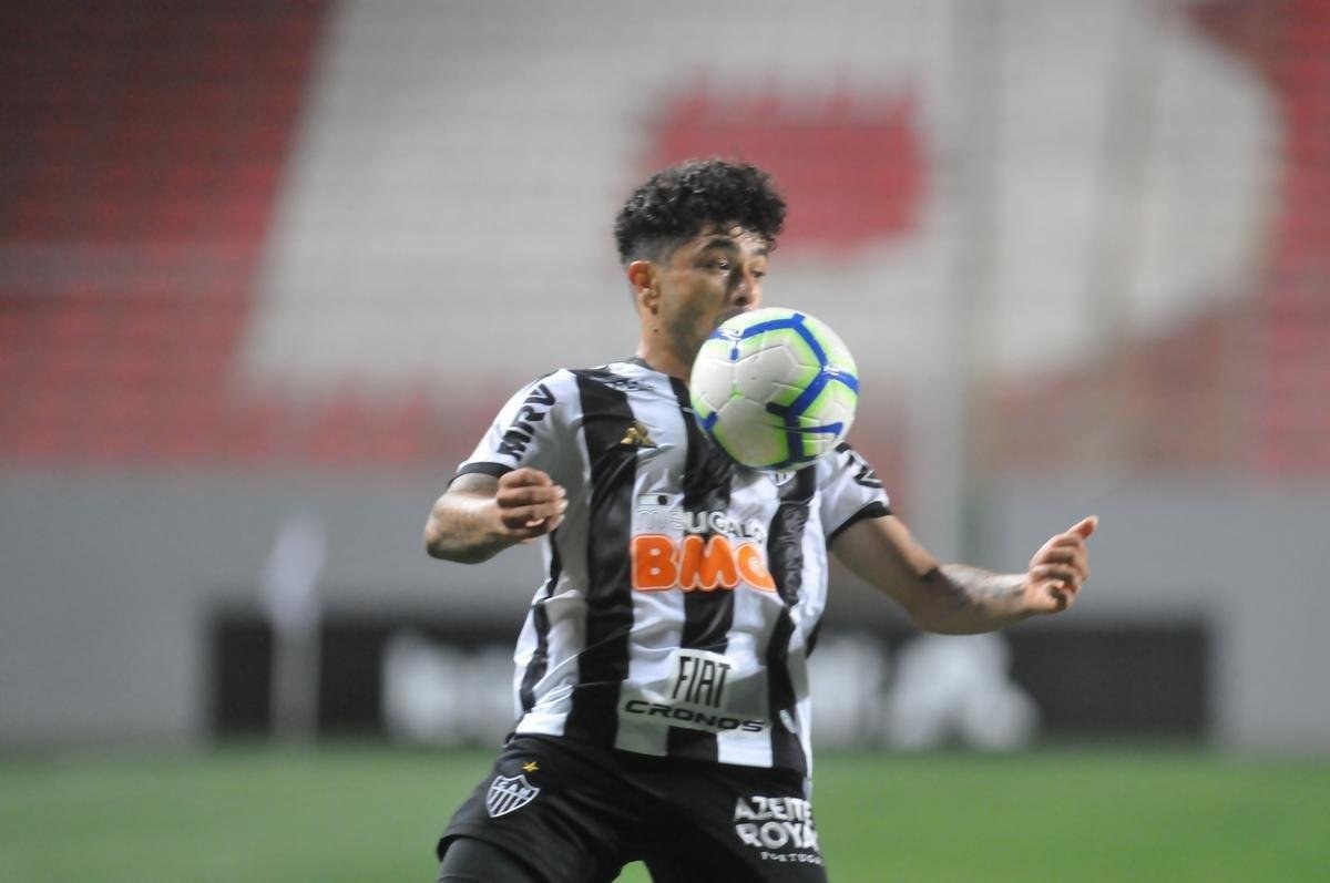 Fotos da vitria do Atltico sobre o Cear, por 2 a 1, no Independncia, com gols de Otero e Luan. Thiago Gallhardo descontou para os cearenses