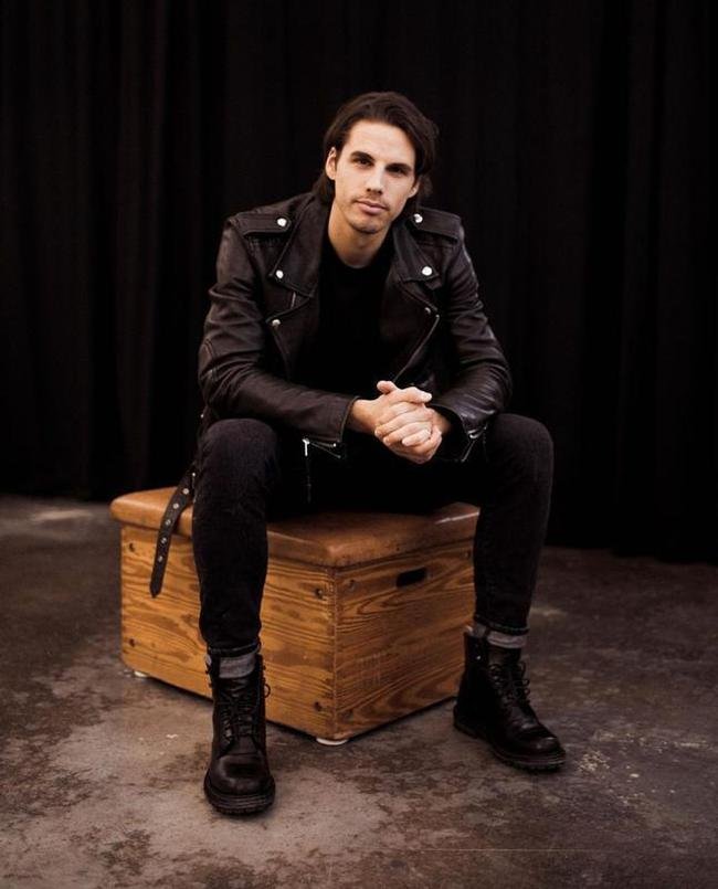 Yann Sommer posa em diversas campanhas 