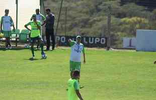 Adilson comandou o primeiro treino no Amrica nesta quarta-feira