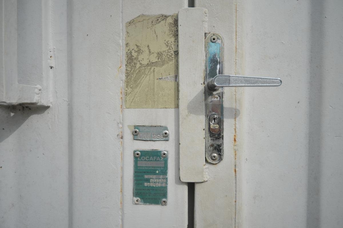 Amrica abriu Casa do Atleta, alojamento que recebe jovens das categorias de base do clube no Centro de Treinamento Lanna Drumond. Local abriga 60 jogadores. Segundo direo, contineres eram utilizados para receber atletas em perodo de testes, mas j esto desativados. Por falta de alvars da prefeitura de Contagem e laudo do Corpo de Bombeiros, Amrica realocou garotos em hotel de Belo Horizonte at regularizao do CT.